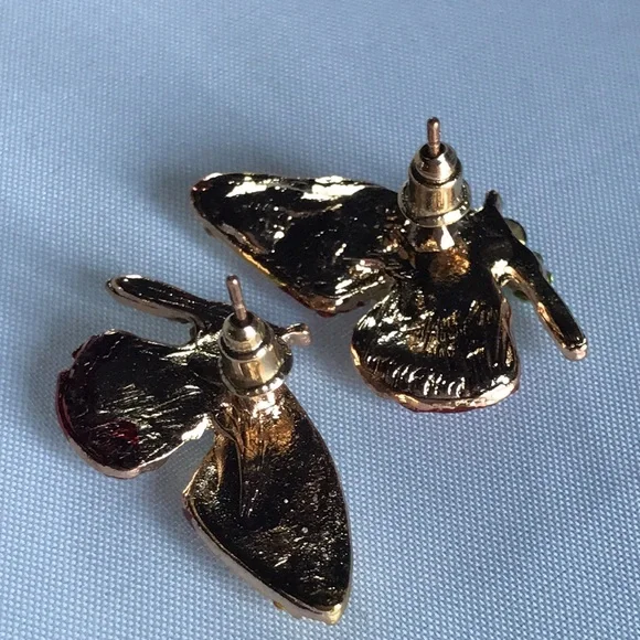New! Small Butterfly Rhinestone Earrings - Picture 13 of 16
